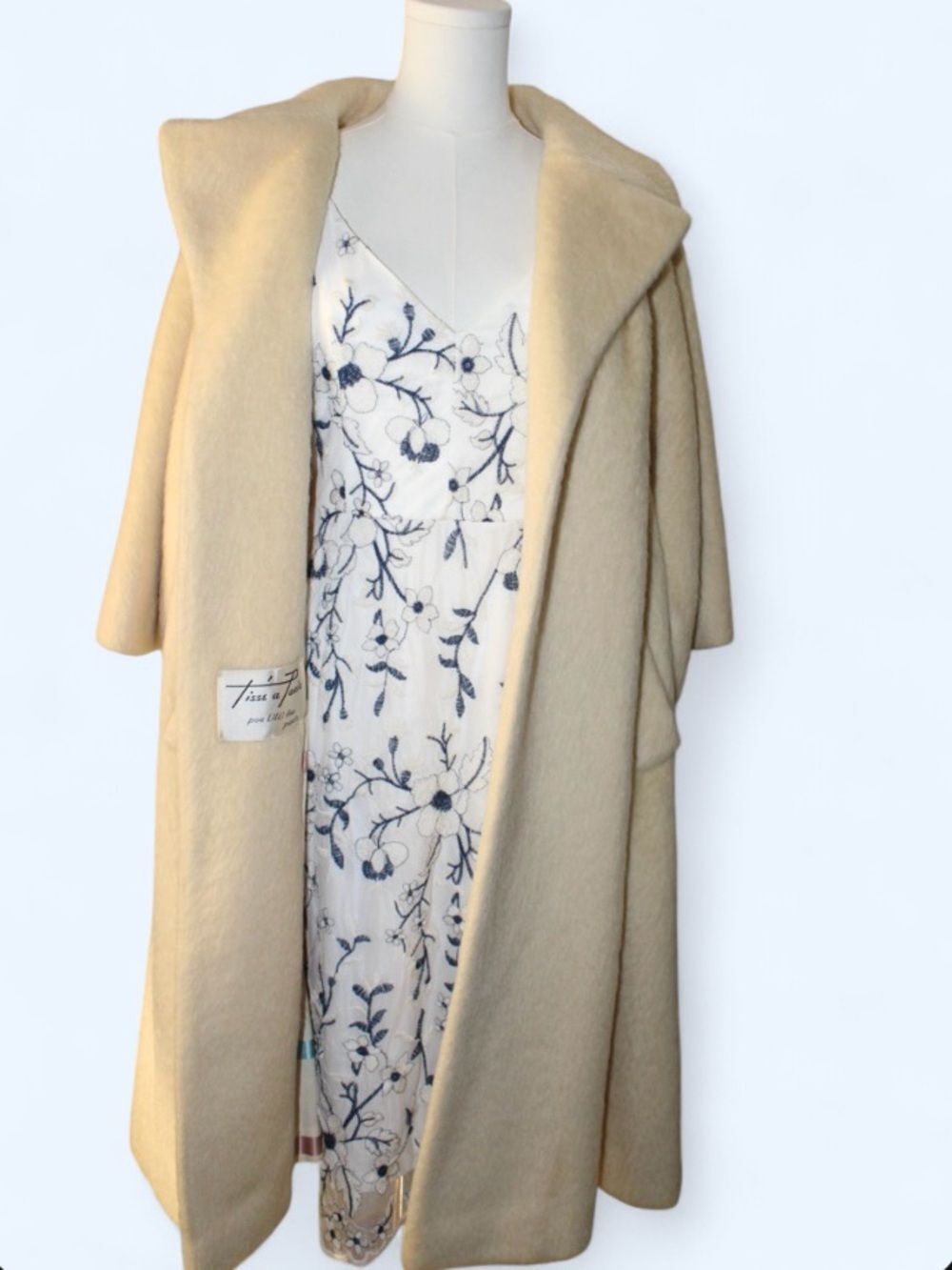 Vintage 1950s Lilli Ann Ivory Swing Coat • Candy-Striped Lining • M
